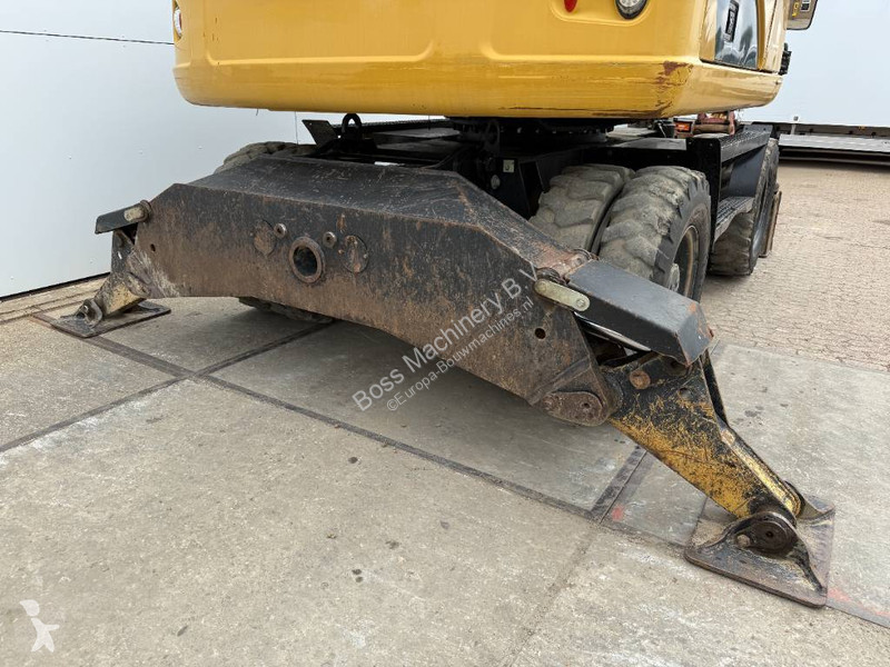 Excavator Caterpillar D - Triple Boom / Quick...