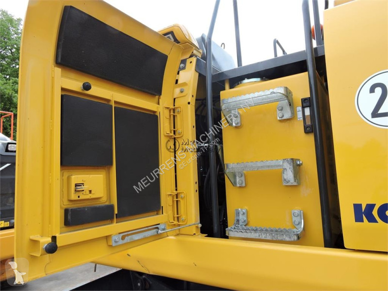 جرافة Komatsu -10 German+New tyres