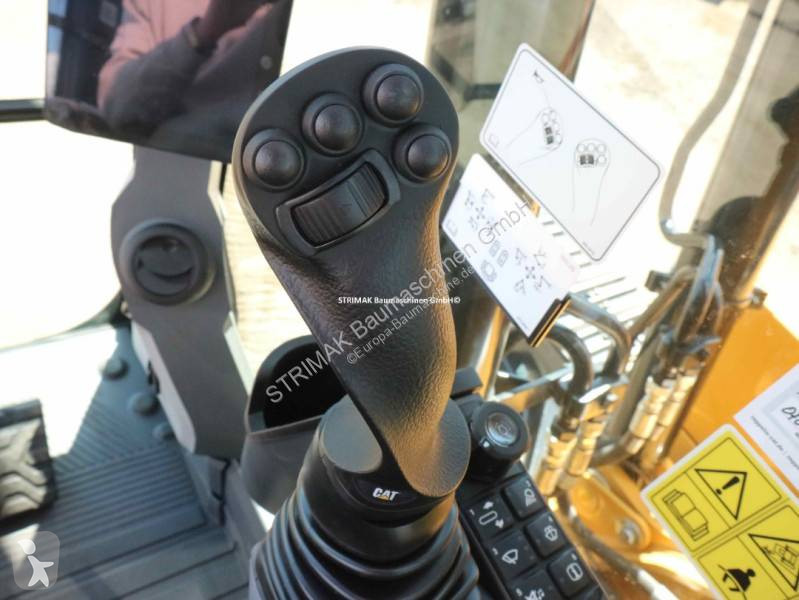 Escavatore Caterpillar 323 LR
