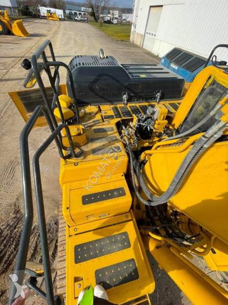 Escavatore Komatsu LC-11E0