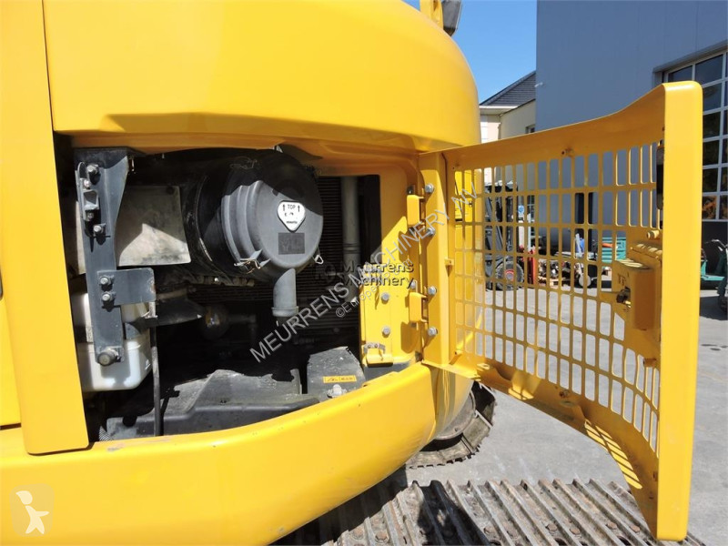 جرافة Komatsu PC228