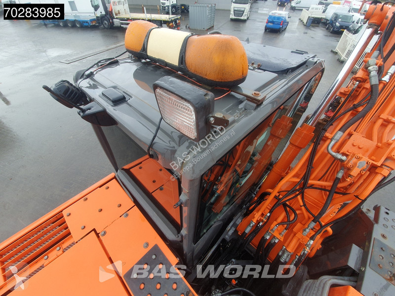 Escavadora Hitachi ZX140W -3 OUTRIGGERS - ROTOTILT
