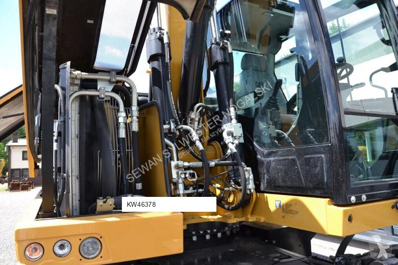 Excavator Caterpillar F