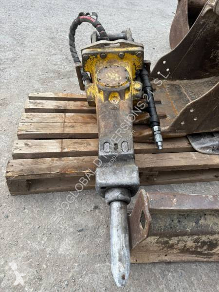 Excavadora Caterpillar