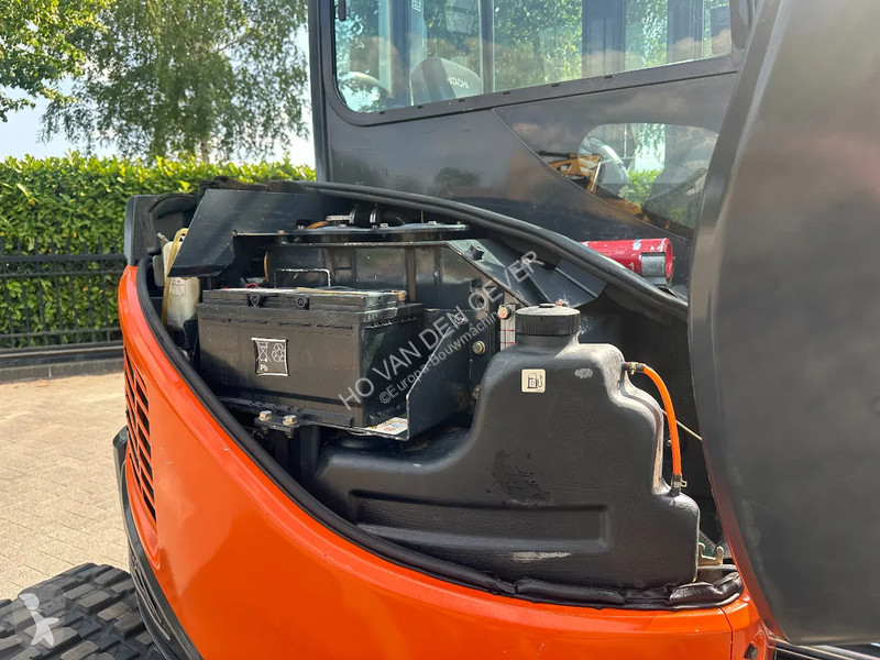 Escavadora Hitachi CLR