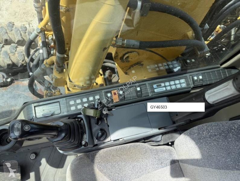 Excavator Caterpillar C AC