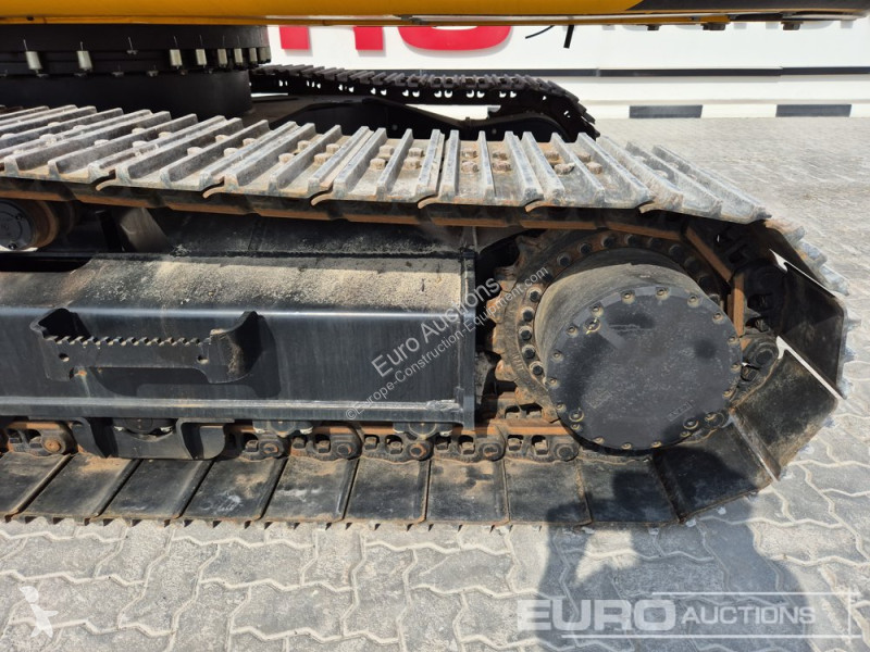 جرافة JCB JS215LC