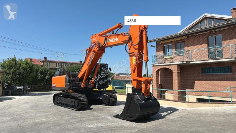 Excavadora Hitachi T-6
