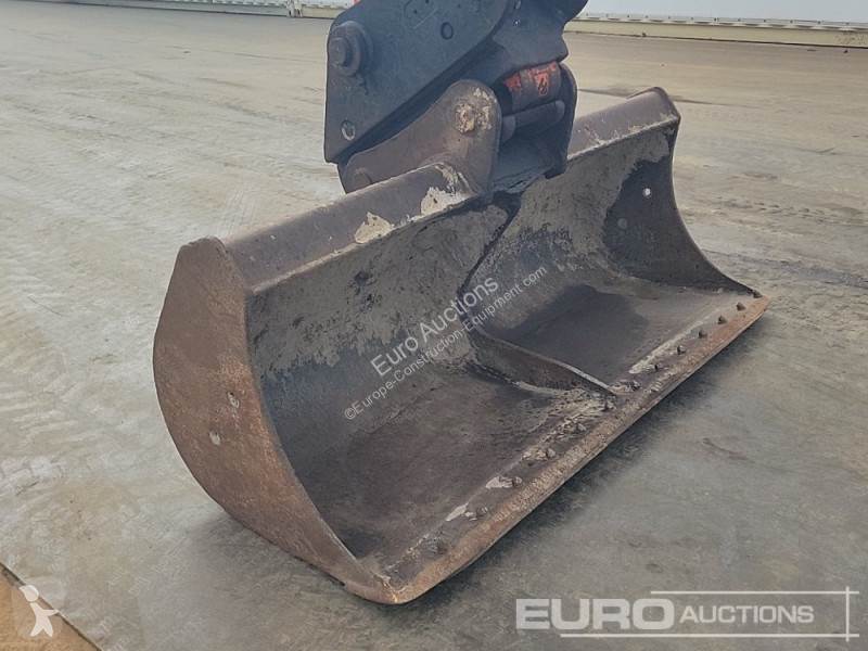 Escavatore Hitachi -5B