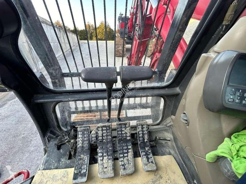 Escavadora Hitachi