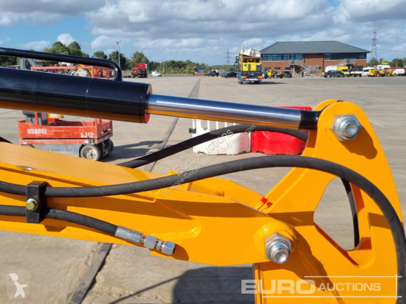 Excavator JPC HT12