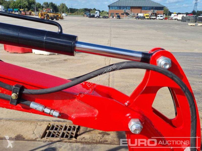 Excavator JPC HT12