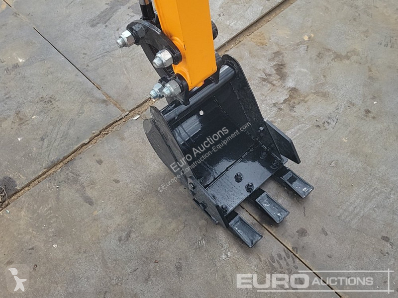 Escavatore JPC HT12