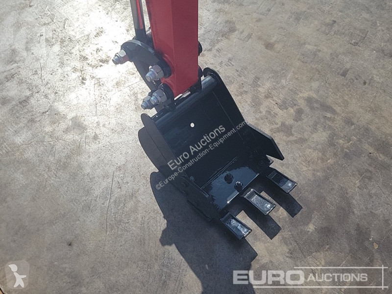 Escavadora JPC HT12