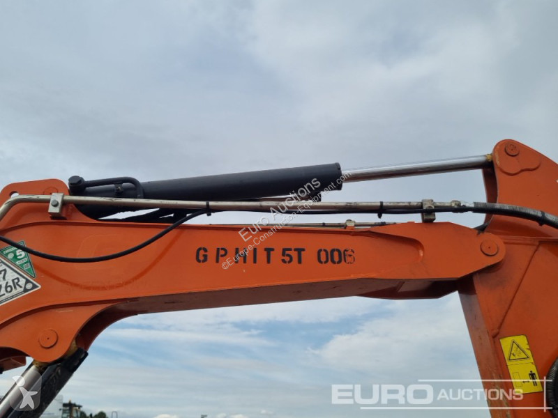 Escavadora Hitachi ZX48U-6 CLR
