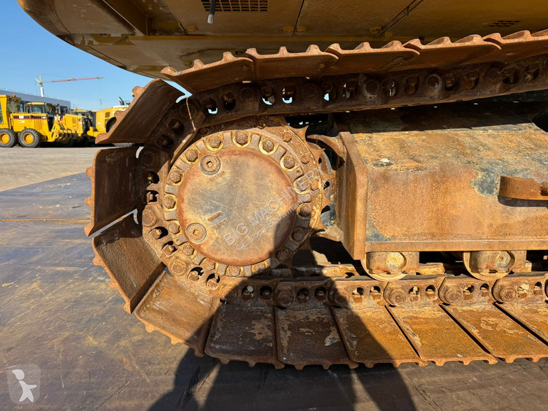 Graafmachine Caterpillar 326FL