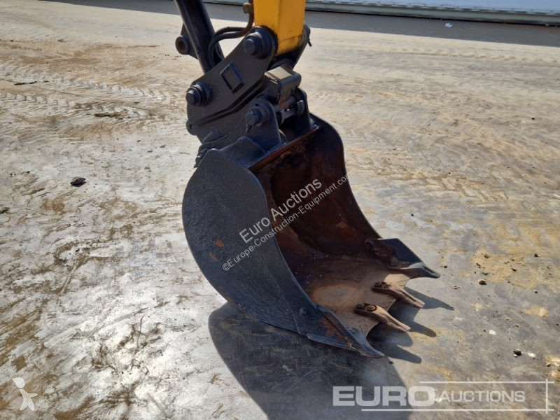 Escavadora JCB