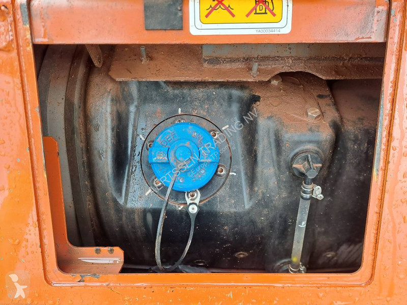 Excavator Hitachi ZX 490 LC H-7