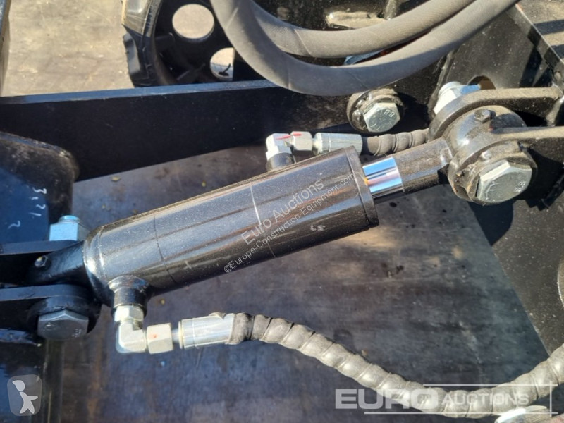 Escavatore JPC HT12