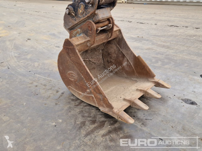 Escavadora Doosan -7