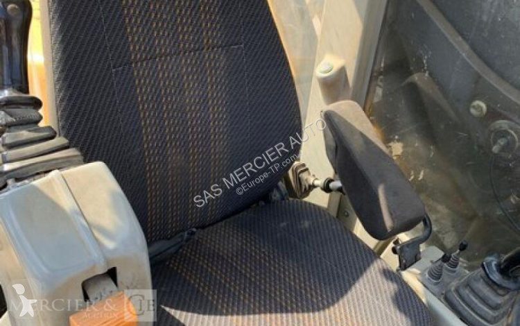 جرافة Mecalac pelle sur pneus diesel