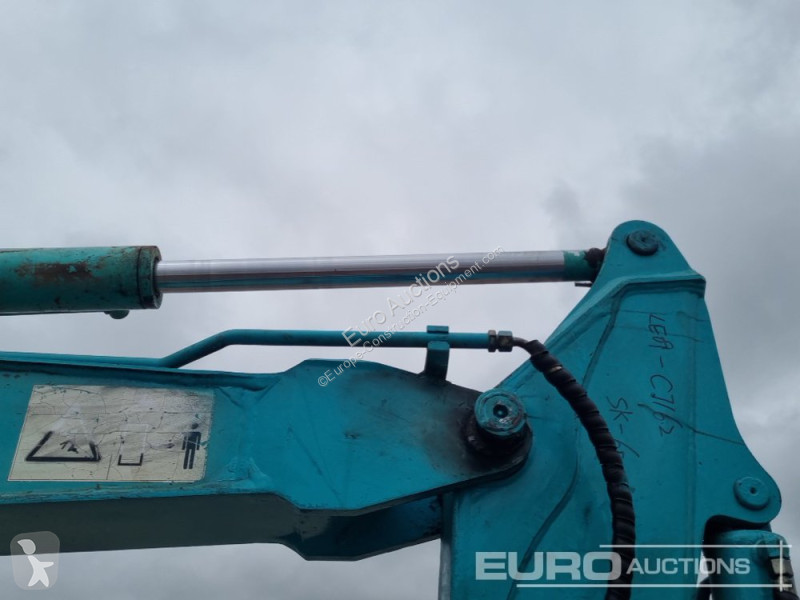 Escavadora Kobelco -C