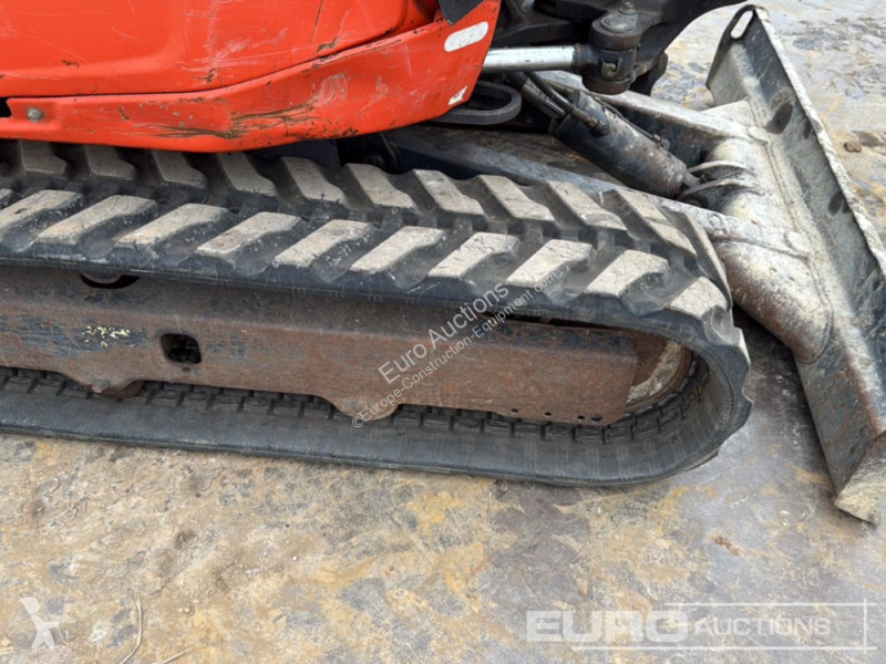 جرافة Kubota U27-4