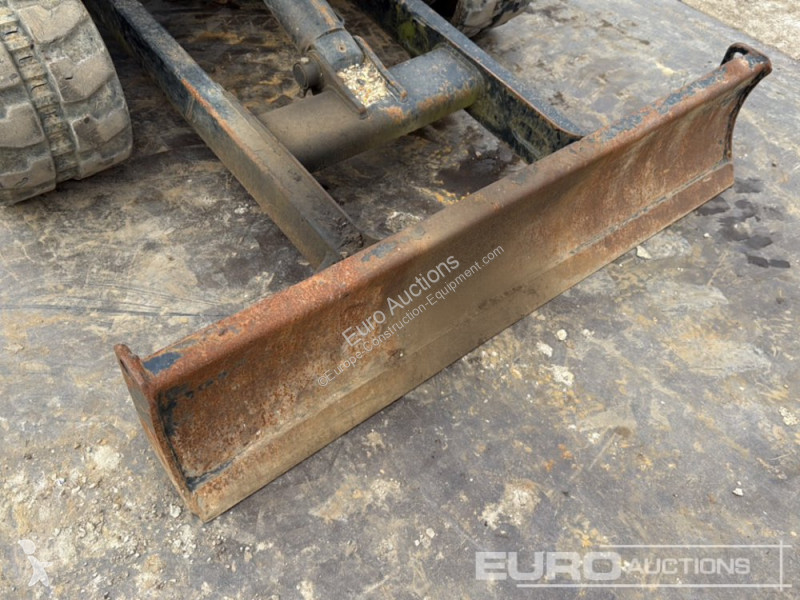 Excavator JCB L