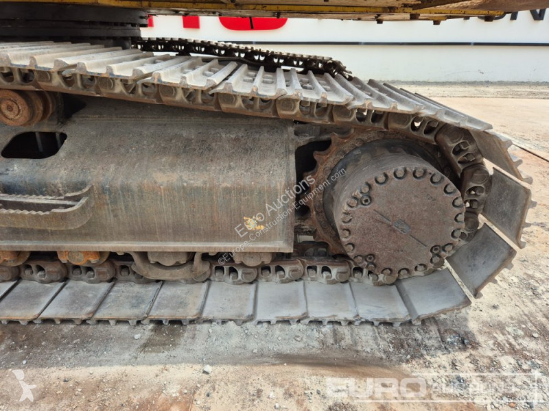Excavator Komatsu PC220LC-8N1
