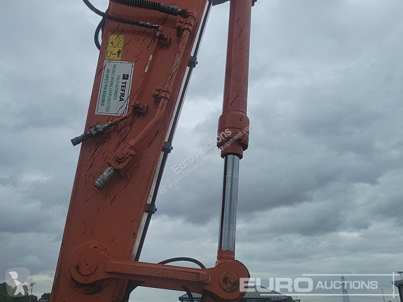 Lopatový nakládač Hitachi -6
