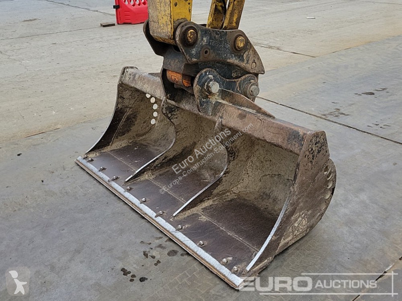Escavatore Komatsu PC138US-11