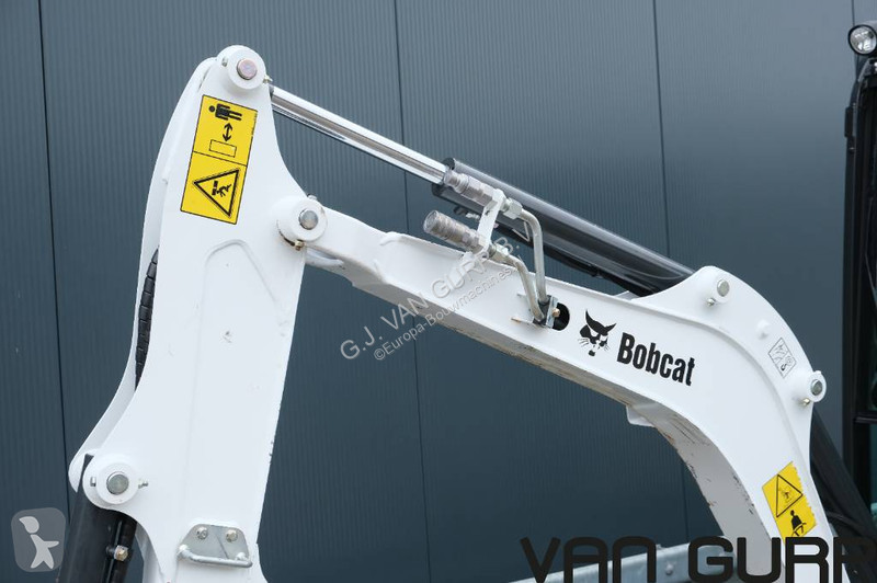 Escavadora Bobcat E19 | 2023 | 392h |