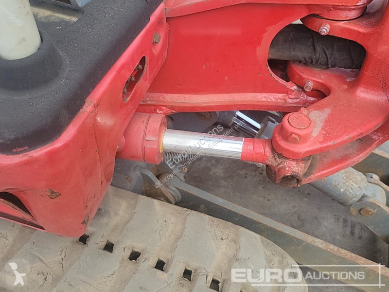 Graafmachine Takeuchi TB216