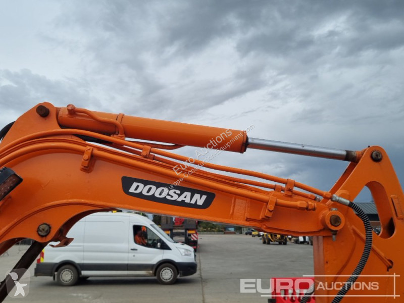 Excavator Doosan