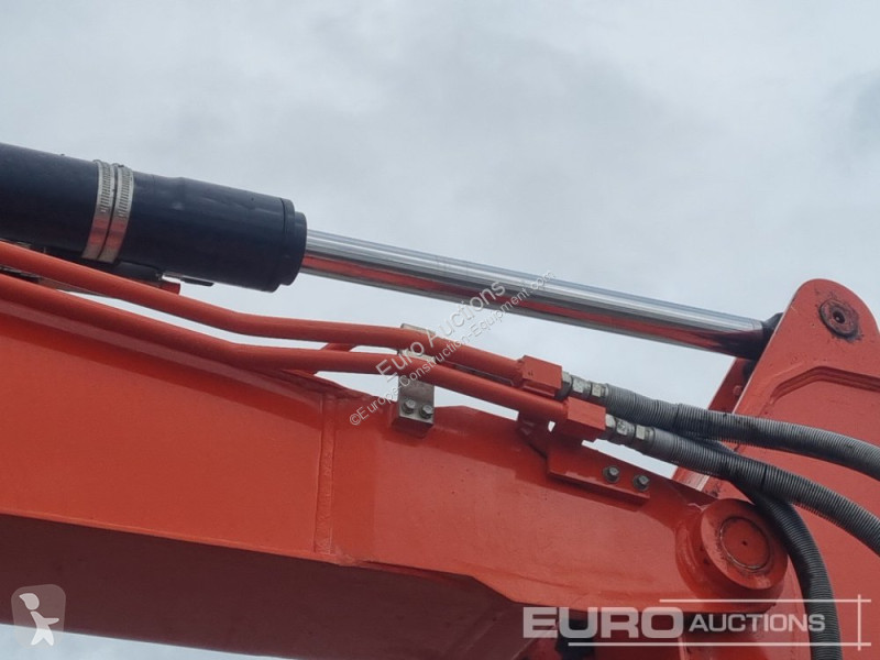 Escavadora Kubota KX080-4A2