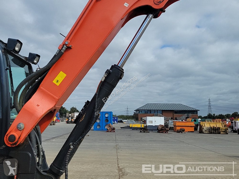 Escavatore Kubota KX080-4