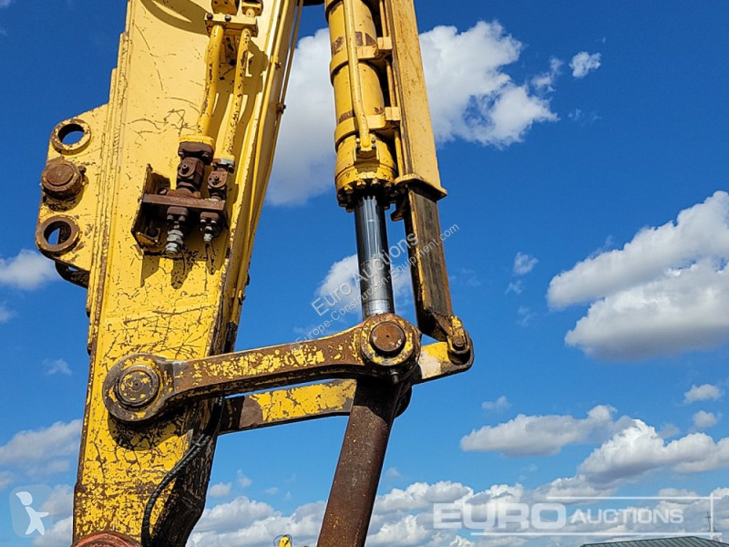 Escavatore Komatsu PC490LC-11