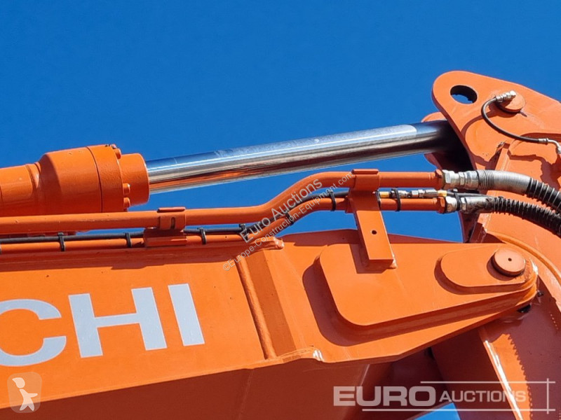 Excavadora Hitachi -7