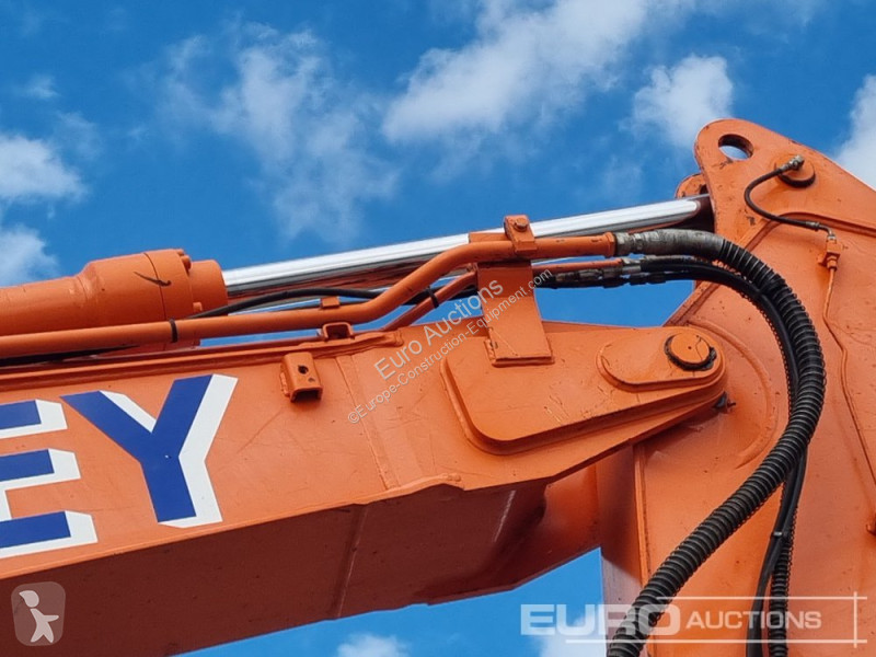 Excavadora Hitachi -6