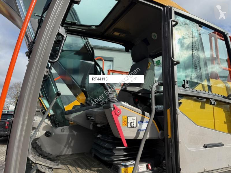 Excavadora Volvo EC220 EL