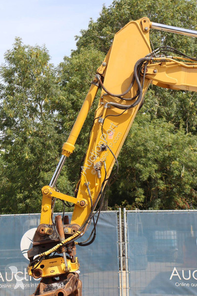 Excavator Caterpillar