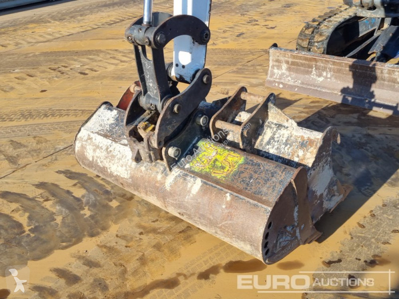 Lopatový nakládač Bobcat E27Z