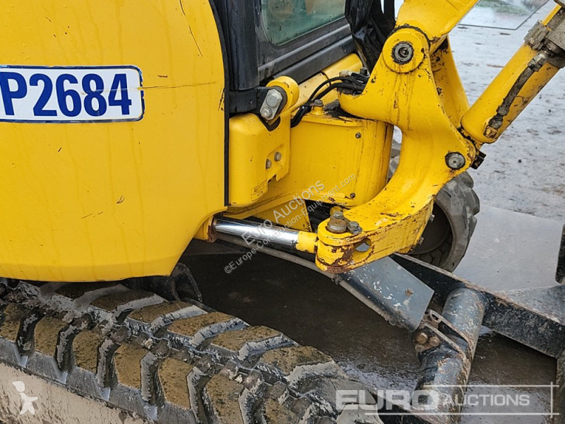 Lopatový nakládač Komatsu PC26MR-3