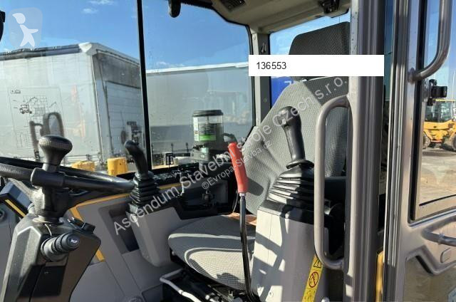 Lopatový nakládač Volvo EW60E