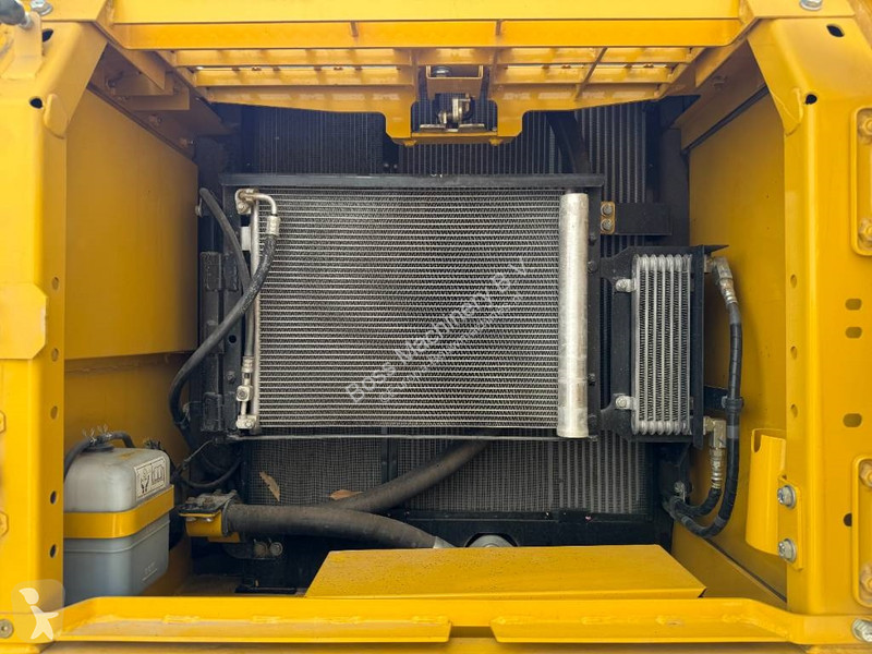 Rýpadlo Komatsu 10M0 - New / Unused / Hammer Lines