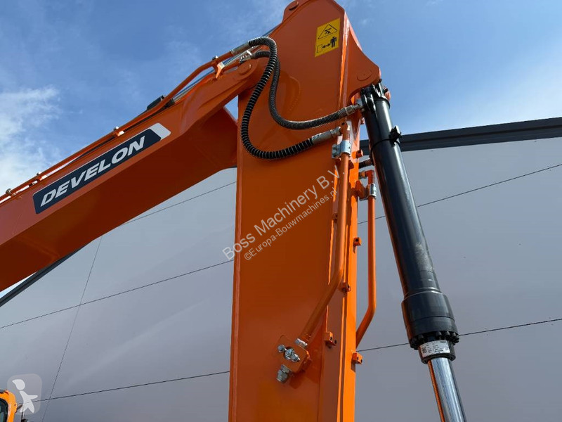 Rýpadlo Doosan Develon DX205 Perkins engine NEW...