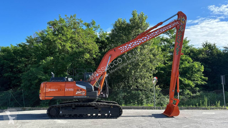 Экскаватор Hitachi 7