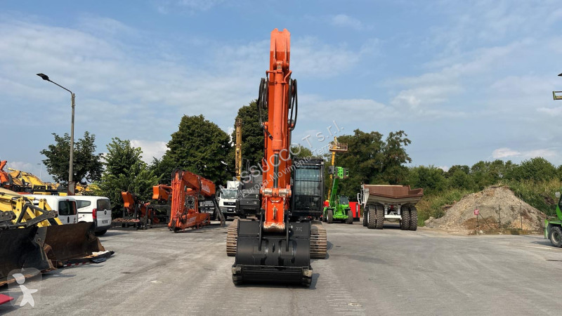 Rýpadlo Hitachi 6
