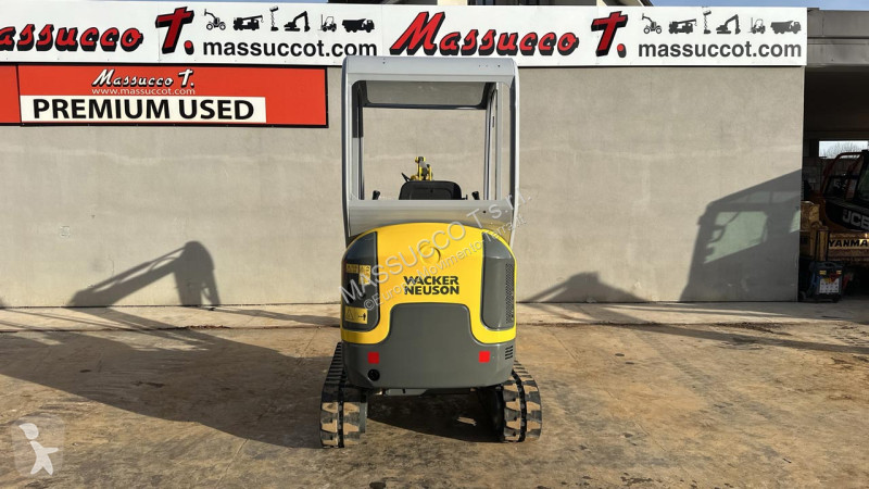 جرافة Wacker Neuson