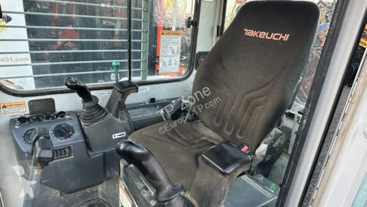 جرافة Takeuchi tb153fr powertilt à 29 900 € ht